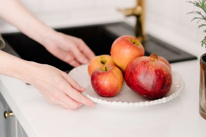 apples on a plate